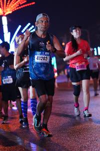 BIB: 41202, 25851, 2501
                            <button type="button" onclick="openModal(17676778)" class="btn btn-primary btn-sm float-right btn-popup" data-toggle="modal" data-target=".modal-high-quality">
                        <i class="fas fa-shopping-cart"></i> Add to Cart
                    </button>
                                            <button type="button" onclick="isThisMe(17676778, true)" class="btn btn-success btn-sm float-right btn-popup btn-isme hidden" data-toggle="tooltip" data-placement="bottom" title="นี่คือรูปของคุณใช่ไหม คลิกที่นี่เพื่อเอาเข้าอัลบั้ม">
                        <i class="fas fa-plus"></i> Add to album
                    </button>
                    <button type="button" onclick="isThisMe(17676778, false)" class="btn btn-warning btn-sm float-right btn-popup btn-isnotme hidden">
                        <i class="fas fa-ban"></i> Remove from album
                    </button>