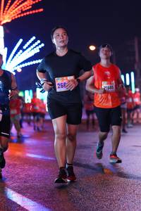 BIB: 1605
                            <button type="button" onclick="openModal(17675704)" class="btn btn-primary btn-sm float-right btn-popup" data-toggle="modal" data-target=".modal-high-quality">
                        <i class="fas fa-shopping-cart"></i> Add to Cart
                    </button>
                                            <button type="button" onclick="isThisMe(17675704, true)" class="btn btn-success btn-sm float-right btn-popup btn-isme hidden" data-toggle="tooltip" data-placement="bottom" title="นี่คือรูปของคุณใช่ไหม คลิกที่นี่เพื่อเอาเข้าอัลบั้ม">
                        <i class="fas fa-plus"></i> Add to album
                    </button>
                    <button type="button" onclick="isThisMe(17675704, false)" class="btn btn-warning btn-sm float-right btn-popup btn-isnotme hidden">
                        <i class="fas fa-ban"></i> Remove from album
                    </button>