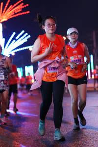 BIB: 036
                            <button type="button" onclick="openModal(17675651)" class="btn btn-primary btn-sm float-right btn-popup" data-toggle="modal" data-target=".modal-high-quality">
                        <i class="fas fa-shopping-cart"></i> Add to Cart
                    </button>
                                            <button type="button" onclick="isThisMe(17675651, true)" class="btn btn-success btn-sm float-right btn-popup btn-isme hidden" data-toggle="tooltip" data-placement="bottom" title="นี่คือรูปของคุณใช่ไหม คลิกที่นี่เพื่อเอาเข้าอัลบั้ม">
                        <i class="fas fa-plus"></i> Add to album
                    </button>
                    <button type="button" onclick="isThisMe(17675651, false)" class="btn btn-warning btn-sm float-right btn-popup btn-isnotme hidden">
                        <i class="fas fa-ban"></i> Remove from album
                    </button>