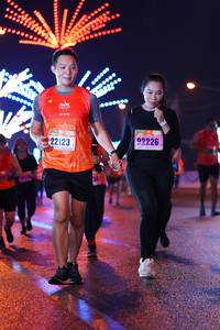 BIB: 92226, 22123
                            <button type="button" onclick="openModal(17692862)" class="btn btn-primary btn-sm float-right btn-popup" data-toggle="modal" data-target=".modal-high-quality">
                        <i class="fas fa-shopping-cart"></i> Add to Cart
                    </button>
                                            <button type="button" onclick="isThisMe(17692862, true)" class="btn btn-success btn-sm float-right btn-popup btn-isme hidden" data-toggle="tooltip" data-placement="bottom" title="นี่คือรูปของคุณใช่ไหม คลิกที่นี่เพื่อเอาเข้าอัลบั้ม">
                        <i class="fas fa-plus"></i> Add to album
                    </button>
                    <button type="button" onclick="isThisMe(17692862, false)" class="btn btn-warning btn-sm float-right btn-popup btn-isnotme hidden">
                        <i class="fas fa-ban"></i> Remove from album
                    </button>