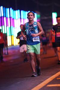 BIB: 4035
                            <button type="button" onclick="openModal(17695616)" class="btn btn-primary btn-sm float-right btn-popup" data-toggle="modal" data-target=".modal-high-quality">
                        <i class="fas fa-shopping-cart"></i> Add to Cart
                    </button>
                                            <button type="button" onclick="isThisMe(17695616, true)" class="btn btn-success btn-sm float-right btn-popup btn-isme hidden" data-toggle="tooltip" data-placement="bottom" title="นี่คือรูปของคุณใช่ไหม คลิกที่นี่เพื่อเอาเข้าอัลบั้ม">
                        <i class="fas fa-plus"></i> Add to album
                    </button>
                    <button type="button" onclick="isThisMe(17695616, false)" class="btn btn-warning btn-sm float-right btn-popup btn-isnotme hidden">
                        <i class="fas fa-ban"></i> Remove from album
                    </button>