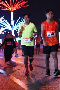 BIB: 22888, 71201
                            <button type="button" onclick="openModal(17692759)" class="btn btn-primary btn-sm float-right btn-popup" data-toggle="modal" data-target=".modal-high-quality">
                        <i class="fas fa-shopping-cart"></i> Add to Cart
                    </button>
                                            <button type="button" onclick="isThisMe(17692759, true)" class="btn btn-success btn-sm float-right btn-popup btn-isme hidden" data-toggle="tooltip" data-placement="bottom" title="นี่คือรูปของคุณใช่ไหม คลิกที่นี่เพื่อเอาเข้าอัลบั้ม">
                        <i class="fas fa-plus"></i> Add to album
                    </button>
                    <button type="button" onclick="isThisMe(17692759, false)" class="btn btn-warning btn-sm float-right btn-popup btn-isnotme hidden">
                        <i class="fas fa-ban"></i> Remove from album
                    </button>