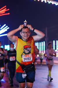 BIB: 8020, 24153, 2199
                            <button type="button" onclick="openModal(17674075)" class="btn btn-primary btn-sm float-right btn-popup" data-toggle="modal" data-target=".modal-high-quality">
                        <i class="fas fa-shopping-cart"></i> Add to Cart
                    </button>
                                            <button type="button" onclick="isThisMe(17674075, true)" class="btn btn-success btn-sm float-right btn-popup btn-isme hidden" data-toggle="tooltip" data-placement="bottom" title="นี่คือรูปของคุณใช่ไหม คลิกที่นี่เพื่อเอาเข้าอัลบั้ม">
                        <i class="fas fa-plus"></i> Add to album
                    </button>
                    <button type="button" onclick="isThisMe(17674075, false)" class="btn btn-warning btn-sm float-right btn-popup btn-isnotme hidden">
                        <i class="fas fa-ban"></i> Remove from album
                    </button>