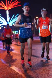 BIB: 2267, 21492
                            <button type="button" onclick="openModal(17689909)" class="btn btn-primary btn-sm float-right btn-popup" data-toggle="modal" data-target=".modal-high-quality">
                        <i class="fas fa-shopping-cart"></i> Add to Cart
                    </button>
                                            <button type="button" onclick="isThisMe(17689909, true)" class="btn btn-success btn-sm float-right btn-popup btn-isme hidden" data-toggle="tooltip" data-placement="bottom" title="นี่คือรูปของคุณใช่ไหม คลิกที่นี่เพื่อเอาเข้าอัลบั้ม">
                        <i class="fas fa-plus"></i> Add to album
                    </button>
                    <button type="button" onclick="isThisMe(17689909, false)" class="btn btn-warning btn-sm float-right btn-popup btn-isnotme hidden">
                        <i class="fas fa-ban"></i> Remove from album
                    </button>