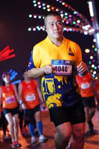 BIB: 4040
                            <button type="button" onclick="openModal(17682984)" class="btn btn-primary btn-sm float-right btn-popup" data-toggle="modal" data-target=".modal-high-quality">
                        <i class="fas fa-shopping-cart"></i> Add to Cart
                    </button>
                                            <button type="button" onclick="isThisMe(17682984, true)" class="btn btn-success btn-sm float-right btn-popup btn-isme hidden" data-toggle="tooltip" data-placement="bottom" title="นี่คือรูปของคุณใช่ไหม คลิกที่นี่เพื่อเอาเข้าอัลบั้ม">
                        <i class="fas fa-plus"></i> Add to album
                    </button>
                    <button type="button" onclick="isThisMe(17682984, false)" class="btn btn-warning btn-sm float-right btn-popup btn-isnotme hidden">
                        <i class="fas fa-ban"></i> Remove from album
                    </button>