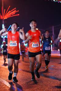 BIB: 21369, 21254, 40565
                            <button type="button" onclick="openModal(17675058)" class="btn btn-primary btn-sm float-right btn-popup" data-toggle="modal" data-target=".modal-high-quality">
                        <i class="fas fa-shopping-cart"></i> Add to Cart
                    </button>
                                            <button type="button" onclick="isThisMe(17675058, true)" class="btn btn-success btn-sm float-right btn-popup btn-isme hidden" data-toggle="tooltip" data-placement="bottom" title="นี่คือรูปของคุณใช่ไหม คลิกที่นี่เพื่อเอาเข้าอัลบั้ม">
                        <i class="fas fa-plus"></i> Add to album
                    </button>
                    <button type="button" onclick="isThisMe(17675058, false)" class="btn btn-warning btn-sm float-right btn-popup btn-isnotme hidden">
                        <i class="fas fa-ban"></i> Remove from album
                    </button>