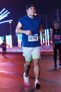 BIB: 0000, 42794
                            <button type="button" onclick="openModal(17722106)" class="btn btn-primary btn-sm float-right btn-popup" data-toggle="modal" data-target=".modal-high-quality">
                        <i class="fas fa-shopping-cart"></i> Add to Cart
                    </button>
                                            <button type="button" onclick="isThisMe(17722106, true)" class="btn btn-success btn-sm float-right btn-popup btn-isme hidden" data-toggle="tooltip" data-placement="bottom" title="นี่คือรูปของคุณใช่ไหม คลิกที่นี่เพื่อเอาเข้าอัลบั้ม">
                        <i class="fas fa-plus"></i> Add to album
                    </button>
                    <button type="button" onclick="isThisMe(17722106, false)" class="btn btn-warning btn-sm float-right btn-popup btn-isnotme hidden">
                        <i class="fas fa-ban"></i> Remove from album
                    </button>