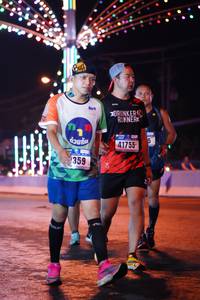 BIB: 41755, 359
                            <button type="button" onclick="openModal(17726165)" class="btn btn-primary btn-sm float-right btn-popup" data-toggle="modal" data-target=".modal-high-quality">
                        <i class="fas fa-shopping-cart"></i> Add to Cart
                    </button>
                                            <button type="button" onclick="isThisMe(17726165, true)" class="btn btn-success btn-sm float-right btn-popup btn-isme hidden" data-toggle="tooltip" data-placement="bottom" title="นี่คือรูปของคุณใช่ไหม คลิกที่นี่เพื่อเอาเข้าอัลบั้ม">
                        <i class="fas fa-plus"></i> Add to album
                    </button>
                    <button type="button" onclick="isThisMe(17726165, false)" class="btn btn-warning btn-sm float-right btn-popup btn-isnotme hidden">
                        <i class="fas fa-ban"></i> Remove from album
                    </button>