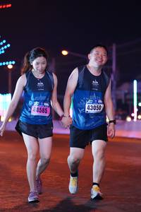 BIB: 43050, 44585
                            <button type="button" onclick="openModal(17728549)" class="btn btn-primary btn-sm float-right btn-popup" data-toggle="modal" data-target=".modal-high-quality">
                        <i class="fas fa-shopping-cart"></i> Add to Cart
                    </button>
                                            <button type="button" onclick="isThisMe(17728549, true)" class="btn btn-success btn-sm float-right btn-popup btn-isme hidden" data-toggle="tooltip" data-placement="bottom" title="นี่คือรูปของคุณใช่ไหม คลิกที่นี่เพื่อเอาเข้าอัลบั้ม">
                        <i class="fas fa-plus"></i> Add to album
                    </button>
                    <button type="button" onclick="isThisMe(17728549, false)" class="btn btn-warning btn-sm float-right btn-popup btn-isnotme hidden">
                        <i class="fas fa-ban"></i> Remove from album
                    </button>