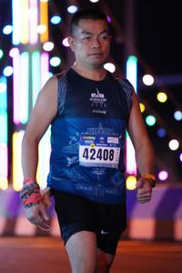 BIB: 2022, 42408
                            <button type="button" onclick="openModal(17729877)" class="btn btn-primary btn-sm float-right btn-popup" data-toggle="modal" data-target=".modal-high-quality">
                        <i class="fas fa-shopping-cart"></i> Add to Cart
                    </button>
                                            <button type="button" onclick="isThisMe(17729877, true)" class="btn btn-success btn-sm float-right btn-popup btn-isme hidden" data-toggle="tooltip" data-placement="bottom" title="นี่คือรูปของคุณใช่ไหม คลิกที่นี่เพื่อเอาเข้าอัลบั้ม">
                        <i class="fas fa-plus"></i> Add to album
                    </button>
                    <button type="button" onclick="isThisMe(17729877, false)" class="btn btn-warning btn-sm float-right btn-popup btn-isnotme hidden">
                        <i class="fas fa-ban"></i> Remove from album
                    </button>