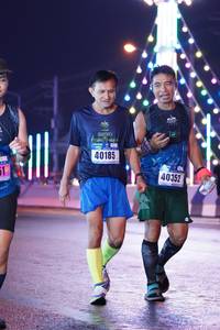 BIB: 40185, 40352
                            <button type="button" onclick="openModal(17722945)" class="btn btn-primary btn-sm float-right btn-popup" data-toggle="modal" data-target=".modal-high-quality">
                        <i class="fas fa-shopping-cart"></i> Add to Cart
                    </button>
                                            <button type="button" onclick="isThisMe(17722945, true)" class="btn btn-success btn-sm float-right btn-popup btn-isme hidden" data-toggle="tooltip" data-placement="bottom" title="นี่คือรูปของคุณใช่ไหม คลิกที่นี่เพื่อเอาเข้าอัลบั้ม">
                        <i class="fas fa-plus"></i> Add to album
                    </button>
                    <button type="button" onclick="isThisMe(17722945, false)" class="btn btn-warning btn-sm float-right btn-popup btn-isnotme hidden">
                        <i class="fas fa-ban"></i> Remove from album
                    </button>