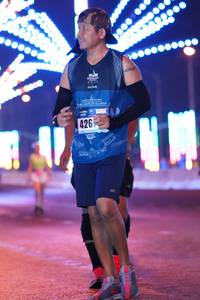 BIB: 426
                            <button type="button" onclick="openModal(17727578)" class="btn btn-primary btn-sm float-right btn-popup" data-toggle="modal" data-target=".modal-high-quality">
                        <i class="fas fa-shopping-cart"></i> Add to Cart
                    </button>
                                            <button type="button" onclick="isThisMe(17727578, true)" class="btn btn-success btn-sm float-right btn-popup btn-isme hidden" data-toggle="tooltip" data-placement="bottom" title="นี่คือรูปของคุณใช่ไหม คลิกที่นี่เพื่อเอาเข้าอัลบั้ม">
                        <i class="fas fa-plus"></i> Add to album
                    </button>
                    <button type="button" onclick="isThisMe(17727578, false)" class="btn btn-warning btn-sm float-right btn-popup btn-isnotme hidden">
                        <i class="fas fa-ban"></i> Remove from album
                    </button>