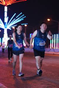 BIB: 43050, 585
                            <button type="button" onclick="openModal(17728530)" class="btn btn-primary btn-sm float-right btn-popup" data-toggle="modal" data-target=".modal-high-quality">
                        <i class="fas fa-shopping-cart"></i> Add to Cart
                    </button>
                                            <button type="button" onclick="isThisMe(17728530, true)" class="btn btn-success btn-sm float-right btn-popup btn-isme hidden" data-toggle="tooltip" data-placement="bottom" title="นี่คือรูปของคุณใช่ไหม คลิกที่นี่เพื่อเอาเข้าอัลบั้ม">
                        <i class="fas fa-plus"></i> Add to album
                    </button>
                    <button type="button" onclick="isThisMe(17728530, false)" class="btn btn-warning btn-sm float-right btn-popup btn-isnotme hidden">
                        <i class="fas fa-ban"></i> Remove from album
                    </button>