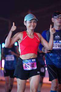 BIB: 422, 41746
                            <button type="button" onclick="openModal(17722562)" class="btn btn-primary btn-sm float-right btn-popup" data-toggle="modal" data-target=".modal-high-quality">
                        <i class="fas fa-shopping-cart"></i> Add to Cart
                    </button>
                                            <button type="button" onclick="isThisMe(17722562, true)" class="btn btn-success btn-sm float-right btn-popup btn-isme hidden" data-toggle="tooltip" data-placement="bottom" title="นี่คือรูปของคุณใช่ไหม คลิกที่นี่เพื่อเอาเข้าอัลบั้ม">
                        <i class="fas fa-plus"></i> Add to album
                    </button>
                    <button type="button" onclick="isThisMe(17722562, false)" class="btn btn-warning btn-sm float-right btn-popup btn-isnotme hidden">
                        <i class="fas fa-ban"></i> Remove from album
                    </button>