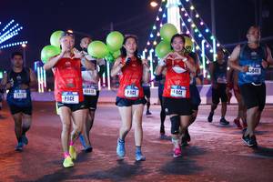 BIB: 43045, 40411, 43111
                            <button type="button" onclick="openModal(17727897)" class="btn btn-primary btn-sm float-right btn-popup" data-toggle="modal" data-target=".modal-high-quality">
                        <i class="fas fa-shopping-cart"></i> Add to Cart
                    </button>
                                            <button type="button" onclick="isThisMe(17727897, true)" class="btn btn-success btn-sm float-right btn-popup btn-isme hidden" data-toggle="tooltip" data-placement="bottom" title="นี่คือรูปของคุณใช่ไหม คลิกที่นี่เพื่อเอาเข้าอัลบั้ม">
                        <i class="fas fa-plus"></i> Add to album
                    </button>
                    <button type="button" onclick="isThisMe(17727897, false)" class="btn btn-warning btn-sm float-right btn-popup btn-isnotme hidden">
                        <i class="fas fa-ban"></i> Remove from album
                    </button>