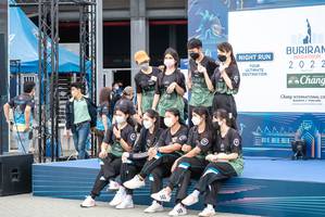 BIB: 2022
                            <button type="button" onclick="openModal(17915765)" class="btn btn-primary btn-sm float-right btn-popup" data-toggle="modal" data-target=".modal-high-quality">
                        <i class="fas fa-shopping-cart"></i> Add to Cart
                    </button>
                                            <button type="button" onclick="isThisMe(17915765, true)" class="btn btn-success btn-sm float-right btn-popup btn-isme hidden" data-toggle="tooltip" data-placement="bottom" title="นี่คือรูปของคุณใช่ไหม คลิกที่นี่เพื่อเอาเข้าอัลบั้ม">
                        <i class="fas fa-plus"></i> Add to album
                    </button>
                    <button type="button" onclick="isThisMe(17915765, false)" class="btn btn-warning btn-sm float-right btn-popup btn-isnotme hidden">
                        <i class="fas fa-ban"></i> Remove from album
                    </button>