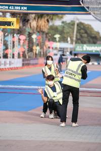 BIB: 42195
                            <button type="button" onclick="openModal(17919590)" class="btn btn-primary btn-sm float-right btn-popup" data-toggle="modal" data-target=".modal-high-quality">
                        <i class="fas fa-shopping-cart"></i> Add to Cart
                    </button>
                                            <button type="button" onclick="isThisMe(17919590, true)" class="btn btn-success btn-sm float-right btn-popup btn-isme hidden" data-toggle="tooltip" data-placement="bottom" title="นี่คือรูปของคุณใช่ไหม คลิกที่นี่เพื่อเอาเข้าอัลบั้ม">
                        <i class="fas fa-plus"></i> Add to album
                    </button>
                    <button type="button" onclick="isThisMe(17919590, false)" class="btn btn-warning btn-sm float-right btn-popup btn-isnotme hidden">
                        <i class="fas fa-ban"></i> Remove from album
                    </button>