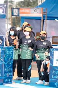 BIB: 
                            <button type="button" onclick="openModal(17919541)" class="btn btn-primary btn-sm float-right btn-popup" data-toggle="modal" data-target=".modal-high-quality">
                        <i class="fas fa-shopping-cart"></i> Add to Cart
                    </button>
                                            <button type="button" onclick="isThisMe(17919541, true)" class="btn btn-success btn-sm float-right btn-popup btn-isme hidden" data-toggle="tooltip" data-placement="bottom" title="นี่คือรูปของคุณใช่ไหม คลิกที่นี่เพื่อเอาเข้าอัลบั้ม">
                        <i class="fas fa-plus"></i> Add to album
                    </button>
                    <button type="button" onclick="isThisMe(17919541, false)" class="btn btn-warning btn-sm float-right btn-popup btn-isnotme hidden">
                        <i class="fas fa-ban"></i> Remove from album
                    </button>