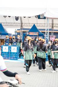 BIB: 
                            <button type="button" onclick="openModal(17919552)" class="btn btn-primary btn-sm float-right btn-popup" data-toggle="modal" data-target=".modal-high-quality">
                        <i class="fas fa-shopping-cart"></i> Add to Cart
                    </button>
                                            <button type="button" onclick="isThisMe(17919552, true)" class="btn btn-success btn-sm float-right btn-popup btn-isme hidden" data-toggle="tooltip" data-placement="bottom" title="นี่คือรูปของคุณใช่ไหม คลิกที่นี่เพื่อเอาเข้าอัลบั้ม">
                        <i class="fas fa-plus"></i> Add to album
                    </button>
                    <button type="button" onclick="isThisMe(17919552, false)" class="btn btn-warning btn-sm float-right btn-popup btn-isnotme hidden">
                        <i class="fas fa-ban"></i> Remove from album
                    </button>