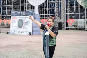 BIB: 
                            <button type="button" onclick="openModal(17915792)" class="btn btn-primary btn-sm float-right btn-popup" data-toggle="modal" data-target=".modal-high-quality">
                        <i class="fas fa-shopping-cart"></i> Add to Cart
                    </button>
                                            <button type="button" onclick="isThisMe(17915792, true)" class="btn btn-success btn-sm float-right btn-popup btn-isme hidden" data-toggle="tooltip" data-placement="bottom" title="นี่คือรูปของคุณใช่ไหม คลิกที่นี่เพื่อเอาเข้าอัลบั้ม">
                        <i class="fas fa-plus"></i> Add to album
                    </button>
                    <button type="button" onclick="isThisMe(17915792, false)" class="btn btn-warning btn-sm float-right btn-popup btn-isnotme hidden">
                        <i class="fas fa-ban"></i> Remove from album
                    </button>