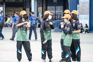 BIB: 
                            <button type="button" onclick="openModal(17915828)" class="btn btn-primary btn-sm float-right btn-popup" data-toggle="modal" data-target=".modal-high-quality">
                        <i class="fas fa-shopping-cart"></i> Add to Cart
                    </button>
                                            <button type="button" onclick="isThisMe(17915828, true)" class="btn btn-success btn-sm float-right btn-popup btn-isme hidden" data-toggle="tooltip" data-placement="bottom" title="นี่คือรูปของคุณใช่ไหม คลิกที่นี่เพื่อเอาเข้าอัลบั้ม">
                        <i class="fas fa-plus"></i> Add to album
                    </button>
                    <button type="button" onclick="isThisMe(17915828, false)" class="btn btn-warning btn-sm float-right btn-popup btn-isnotme hidden">
                        <i class="fas fa-ban"></i> Remove from album
                    </button>