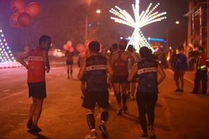 BIB: 
                            <button type="button" onclick="openModal(17179963)" class="btn btn-primary btn-sm float-right btn-popup" data-toggle="modal" data-target=".modal-high-quality">
                        <i class="fas fa-shopping-cart"></i> Add to Cart
                    </button>
                                            <button type="button" onclick="isThisMe(17179963, true)" class="btn btn-success btn-sm float-right btn-popup btn-isme hidden" data-toggle="tooltip" data-placement="bottom" title="นี่คือรูปของคุณใช่ไหม คลิกที่นี่เพื่อเอาเข้าอัลบั้ม">
                        <i class="fas fa-plus"></i> Add to album
                    </button>
                    <button type="button" onclick="isThisMe(17179963, false)" class="btn btn-warning btn-sm float-right btn-popup btn-isnotme hidden">
                        <i class="fas fa-ban"></i> Remove from album
                    </button>