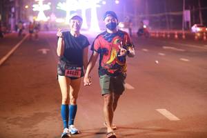 BIB: 44021
                            <button type="button" onclick="openModal(17174099)" class="btn btn-primary btn-sm float-right btn-popup" data-toggle="modal" data-target=".modal-high-quality">
                        <i class="fas fa-shopping-cart"></i> Add to Cart
                    </button>
                                            <button type="button" onclick="isThisMe(17174099, true)" class="btn btn-success btn-sm float-right btn-popup btn-isme hidden" data-toggle="tooltip" data-placement="bottom" title="นี่คือรูปของคุณใช่ไหม คลิกที่นี่เพื่อเอาเข้าอัลบั้ม">
                        <i class="fas fa-plus"></i> Add to album
                    </button>
                    <button type="button" onclick="isThisMe(17174099, false)" class="btn btn-warning btn-sm float-right btn-popup btn-isnotme hidden">
                        <i class="fas fa-ban"></i> Remove from album
                    </button>