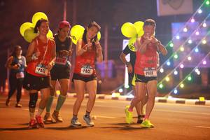 BIB: 4350
                            <button type="button" onclick="openModal(17111290)" class="btn btn-primary btn-sm float-right btn-popup" data-toggle="modal" data-target=".modal-high-quality">
                        <i class="fas fa-shopping-cart"></i> Add to Cart
                    </button>
                                            <button type="button" onclick="isThisMe(17111290, true)" class="btn btn-success btn-sm float-right btn-popup btn-isme hidden" data-toggle="tooltip" data-placement="bottom" title="นี่คือรูปของคุณใช่ไหม คลิกที่นี่เพื่อเอาเข้าอัลบั้ม">
                        <i class="fas fa-plus"></i> Add to album
                    </button>
                    <button type="button" onclick="isThisMe(17111290, false)" class="btn btn-warning btn-sm float-right btn-popup btn-isnotme hidden">
                        <i class="fas fa-ban"></i> Remove from album
                    </button>