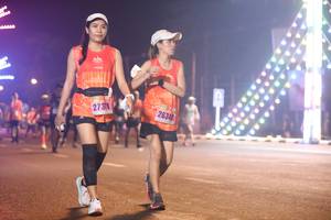 BIB: 27378, 26340
                            <button type="button" onclick="openModal(17186887)" class="btn btn-primary btn-sm float-right btn-popup" data-toggle="modal" data-target=".modal-high-quality">
                        <i class="fas fa-shopping-cart"></i> Add to Cart
                    </button>
                                            <button type="button" onclick="isThisMe(17186887, true)" class="btn btn-success btn-sm float-right btn-popup btn-isme hidden" data-toggle="tooltip" data-placement="bottom" title="นี่คือรูปของคุณใช่ไหม คลิกที่นี่เพื่อเอาเข้าอัลบั้ม">
                        <i class="fas fa-plus"></i> Add to album
                    </button>
                    <button type="button" onclick="isThisMe(17186887, false)" class="btn btn-warning btn-sm float-right btn-popup btn-isnotme hidden">
                        <i class="fas fa-ban"></i> Remove from album
                    </button>