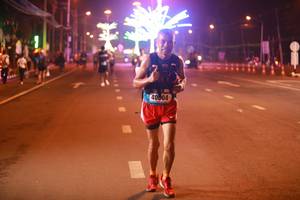 BIB: 40004
                            <button type="button" onclick="openModal(17153495)" class="btn btn-primary btn-sm float-right btn-popup" data-toggle="modal" data-target=".modal-high-quality">
                        <i class="fas fa-shopping-cart"></i> Add to Cart
                    </button>
                                            <button type="button" onclick="isThisMe(17153495, true)" class="btn btn-success btn-sm float-right btn-popup btn-isme hidden" data-toggle="tooltip" data-placement="bottom" title="นี่คือรูปของคุณใช่ไหม คลิกที่นี่เพื่อเอาเข้าอัลบั้ม">
                        <i class="fas fa-plus"></i> Add to album
                    </button>
                    <button type="button" onclick="isThisMe(17153495, false)" class="btn btn-warning btn-sm float-right btn-popup btn-isnotme hidden">
                        <i class="fas fa-ban"></i> Remove from album
                    </button>