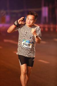 BIB: 41025
                            <button type="button" onclick="openModal(17120089)" class="btn btn-primary btn-sm float-right btn-popup" data-toggle="modal" data-target=".modal-high-quality">
                        <i class="fas fa-shopping-cart"></i> Add to Cart
                    </button>
                                            <button type="button" onclick="isThisMe(17120089, true)" class="btn btn-success btn-sm float-right btn-popup btn-isme hidden" data-toggle="tooltip" data-placement="bottom" title="นี่คือรูปของคุณใช่ไหม คลิกที่นี่เพื่อเอาเข้าอัลบั้ม">
                        <i class="fas fa-plus"></i> Add to album
                    </button>
                    <button type="button" onclick="isThisMe(17120089, false)" class="btn btn-warning btn-sm float-right btn-popup btn-isnotme hidden">
                        <i class="fas fa-ban"></i> Remove from album
                    </button>