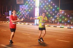 BIB: 4324, 
                            <button type="button" onclick="openModal(17121539)" class="btn btn-primary btn-sm float-right btn-popup" data-toggle="modal" data-target=".modal-high-quality">
                        <i class="fas fa-shopping-cart"></i> Add to Cart
                    </button>
                                            <button type="button" onclick="isThisMe(17121539, true)" class="btn btn-success btn-sm float-right btn-popup btn-isme hidden" data-toggle="tooltip" data-placement="bottom" title="นี่คือรูปของคุณใช่ไหม คลิกที่นี่เพื่อเอาเข้าอัลบั้ม">
                        <i class="fas fa-plus"></i> Add to album
                    </button>
                    <button type="button" onclick="isThisMe(17121539, false)" class="btn btn-warning btn-sm float-right btn-popup btn-isnotme hidden">
                        <i class="fas fa-ban"></i> Remove from album
                    </button>