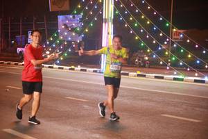 BIB: 4324
                            <button type="button" onclick="openModal(17121389)" class="btn btn-primary btn-sm float-right btn-popup" data-toggle="modal" data-target=".modal-high-quality">
                        <i class="fas fa-shopping-cart"></i> Add to Cart
                    </button>
                                            <button type="button" onclick="isThisMe(17121389, true)" class="btn btn-success btn-sm float-right btn-popup btn-isme hidden" data-toggle="tooltip" data-placement="bottom" title="นี่คือรูปของคุณใช่ไหม คลิกที่นี่เพื่อเอาเข้าอัลบั้ม">
                        <i class="fas fa-plus"></i> Add to album
                    </button>
                    <button type="button" onclick="isThisMe(17121389, false)" class="btn btn-warning btn-sm float-right btn-popup btn-isnotme hidden">
                        <i class="fas fa-ban"></i> Remove from album
                    </button>