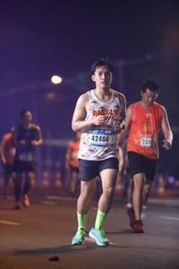 BIB: 42404, 233
                            <button type="button" onclick="openModal(17187509)" class="btn btn-primary btn-sm float-right btn-popup" data-toggle="modal" data-target=".modal-high-quality">
                        <i class="fas fa-shopping-cart"></i> Add to Cart
                    </button>
                                            <button type="button" onclick="isThisMe(17187509, true)" class="btn btn-success btn-sm float-right btn-popup btn-isme hidden" data-toggle="tooltip" data-placement="bottom" title="นี่คือรูปของคุณใช่ไหม คลิกที่นี่เพื่อเอาเข้าอัลบั้ม">
                        <i class="fas fa-plus"></i> Add to album
                    </button>
                    <button type="button" onclick="isThisMe(17187509, false)" class="btn btn-warning btn-sm float-right btn-popup btn-isnotme hidden">
                        <i class="fas fa-ban"></i> Remove from album
                    </button>