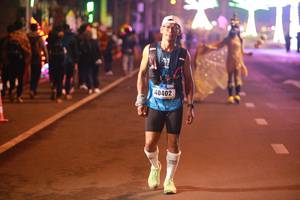 BIB: 40402
                            <button type="button" onclick="openModal(17142049)" class="btn btn-primary btn-sm float-right btn-popup" data-toggle="modal" data-target=".modal-high-quality">
                        <i class="fas fa-shopping-cart"></i> Add to Cart
                    </button>
                                            <button type="button" onclick="isThisMe(17142049, true)" class="btn btn-success btn-sm float-right btn-popup btn-isme hidden" data-toggle="tooltip" data-placement="bottom" title="นี่คือรูปของคุณใช่ไหม คลิกที่นี่เพื่อเอาเข้าอัลบั้ม">
                        <i class="fas fa-plus"></i> Add to album
                    </button>
                    <button type="button" onclick="isThisMe(17142049, false)" class="btn btn-warning btn-sm float-right btn-popup btn-isnotme hidden">
                        <i class="fas fa-ban"></i> Remove from album
                    </button>