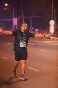 BIB: 42835
                            <button type="button" onclick="openModal(17120336)" class="btn btn-primary btn-sm float-right btn-popup" data-toggle="modal" data-target=".modal-high-quality">
                        <i class="fas fa-shopping-cart"></i> Add to Cart
                    </button>
                                            <button type="button" onclick="isThisMe(17120336, true)" class="btn btn-success btn-sm float-right btn-popup btn-isme hidden" data-toggle="tooltip" data-placement="bottom" title="นี่คือรูปของคุณใช่ไหม คลิกที่นี่เพื่อเอาเข้าอัลบั้ม">
                        <i class="fas fa-plus"></i> Add to album
                    </button>
                    <button type="button" onclick="isThisMe(17120336, false)" class="btn btn-warning btn-sm float-right btn-popup btn-isnotme hidden">
                        <i class="fas fa-ban"></i> Remove from album
                    </button>