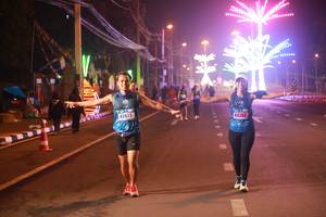 BIB: 42477, 44303
                            <button type="button" onclick="openModal(17142063)" class="btn btn-primary btn-sm float-right btn-popup" data-toggle="modal" data-target=".modal-high-quality">
                        <i class="fas fa-shopping-cart"></i> Add to Cart
                    </button>
                                            <button type="button" onclick="isThisMe(17142063, true)" class="btn btn-success btn-sm float-right btn-popup btn-isme hidden" data-toggle="tooltip" data-placement="bottom" title="นี่คือรูปของคุณใช่ไหม คลิกที่นี่เพื่อเอาเข้าอัลบั้ม">
                        <i class="fas fa-plus"></i> Add to album
                    </button>
                    <button type="button" onclick="isThisMe(17142063, false)" class="btn btn-warning btn-sm float-right btn-popup btn-isnotme hidden">
                        <i class="fas fa-ban"></i> Remove from album
                    </button>