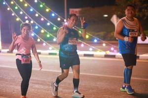 BIB: 42425, 94414
                            <button type="button" onclick="openModal(17139972)" class="btn btn-primary btn-sm float-right btn-popup" data-toggle="modal" data-target=".modal-high-quality">
                        <i class="fas fa-shopping-cart"></i> Add to Cart
                    </button>
                                            <button type="button" onclick="isThisMe(17139972, true)" class="btn btn-success btn-sm float-right btn-popup btn-isme hidden" data-toggle="tooltip" data-placement="bottom" title="นี่คือรูปของคุณใช่ไหม คลิกที่นี่เพื่อเอาเข้าอัลบั้ม">
                        <i class="fas fa-plus"></i> Add to album
                    </button>
                    <button type="button" onclick="isThisMe(17139972, false)" class="btn btn-warning btn-sm float-right btn-popup btn-isnotme hidden">
                        <i class="fas fa-ban"></i> Remove from album
                    </button>