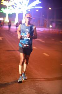 BIB: 406
                            <button type="button" onclick="openModal(17118629)" class="btn btn-primary btn-sm float-right btn-popup" data-toggle="modal" data-target=".modal-high-quality">
                        <i class="fas fa-shopping-cart"></i> Add to Cart
                    </button>
                                            <button type="button" onclick="isThisMe(17118629, true)" class="btn btn-success btn-sm float-right btn-popup btn-isme hidden" data-toggle="tooltip" data-placement="bottom" title="นี่คือรูปของคุณใช่ไหม คลิกที่นี่เพื่อเอาเข้าอัลบั้ม">
                        <i class="fas fa-plus"></i> Add to album
                    </button>
                    <button type="button" onclick="isThisMe(17118629, false)" class="btn btn-warning btn-sm float-right btn-popup btn-isnotme hidden">
                        <i class="fas fa-ban"></i> Remove from album
                    </button>