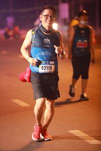 BIB: 440, 42119
                            <button type="button" onclick="openModal(17177547)" class="btn btn-primary btn-sm float-right btn-popup" data-toggle="modal" data-target=".modal-high-quality">
                        <i class="fas fa-shopping-cart"></i> Add to Cart
                    </button>
                                            <button type="button" onclick="isThisMe(17177547, true)" class="btn btn-success btn-sm float-right btn-popup btn-isme hidden" data-toggle="tooltip" data-placement="bottom" title="นี่คือรูปของคุณใช่ไหม คลิกที่นี่เพื่อเอาเข้าอัลบั้ม">
                        <i class="fas fa-plus"></i> Add to album
                    </button>
                    <button type="button" onclick="isThisMe(17177547, false)" class="btn btn-warning btn-sm float-right btn-popup btn-isnotme hidden">
                        <i class="fas fa-ban"></i> Remove from album
                    </button>