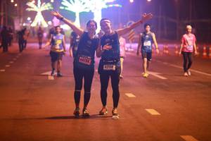 BIB: 4754, 42150
                            <button type="button" onclick="openModal(17127818)" class="btn btn-primary btn-sm float-right btn-popup" data-toggle="modal" data-target=".modal-high-quality">
                        <i class="fas fa-shopping-cart"></i> Add to Cart
                    </button>
                                            <button type="button" onclick="isThisMe(17127818, true)" class="btn btn-success btn-sm float-right btn-popup btn-isme hidden" data-toggle="tooltip" data-placement="bottom" title="นี่คือรูปของคุณใช่ไหม คลิกที่นี่เพื่อเอาเข้าอัลบั้ม">
                        <i class="fas fa-plus"></i> Add to album
                    </button>
                    <button type="button" onclick="isThisMe(17127818, false)" class="btn btn-warning btn-sm float-right btn-popup btn-isnotme hidden">
                        <i class="fas fa-ban"></i> Remove from album
                    </button>