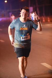 BIB: 300, 64461
                            <button type="button" onclick="openModal(17139299)" class="btn btn-primary btn-sm float-right btn-popup" data-toggle="modal" data-target=".modal-high-quality">
                        <i class="fas fa-shopping-cart"></i> Add to Cart
                    </button>
                                            <button type="button" onclick="isThisMe(17139299, true)" class="btn btn-success btn-sm float-right btn-popup btn-isme hidden" data-toggle="tooltip" data-placement="bottom" title="นี่คือรูปของคุณใช่ไหม คลิกที่นี่เพื่อเอาเข้าอัลบั้ม">
                        <i class="fas fa-plus"></i> Add to album
                    </button>
                    <button type="button" onclick="isThisMe(17139299, false)" class="btn btn-warning btn-sm float-right btn-popup btn-isnotme hidden">
                        <i class="fas fa-ban"></i> Remove from album
                    </button>