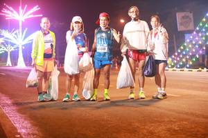 BIB: 40440
                            <button type="button" onclick="openModal(17098139)" class="btn btn-primary btn-sm float-right btn-popup" data-toggle="modal" data-target=".modal-high-quality">
                        <i class="fas fa-shopping-cart"></i> Add to Cart
                    </button>
                                            <button type="button" onclick="isThisMe(17098139, true)" class="btn btn-success btn-sm float-right btn-popup btn-isme hidden" data-toggle="tooltip" data-placement="bottom" title="นี่คือรูปของคุณใช่ไหม คลิกที่นี่เพื่อเอาเข้าอัลบั้ม">
                        <i class="fas fa-plus"></i> Add to album
                    </button>
                    <button type="button" onclick="isThisMe(17098139, false)" class="btn btn-warning btn-sm float-right btn-popup btn-isnotme hidden">
                        <i class="fas fa-ban"></i> Remove from album
                    </button>