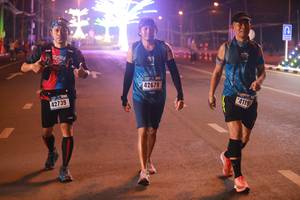 BIB: 42679, 4119, 42739
                            <button type="button" onclick="openModal(17136075)" class="btn btn-primary btn-sm float-right btn-popup" data-toggle="modal" data-target=".modal-high-quality">
                        <i class="fas fa-shopping-cart"></i> Add to Cart
                    </button>
                                            <button type="button" onclick="isThisMe(17136075, true)" class="btn btn-success btn-sm float-right btn-popup btn-isme hidden" data-toggle="tooltip" data-placement="bottom" title="นี่คือรูปของคุณใช่ไหม คลิกที่นี่เพื่อเอาเข้าอัลบั้ม">
                        <i class="fas fa-plus"></i> Add to album
                    </button>
                    <button type="button" onclick="isThisMe(17136075, false)" class="btn btn-warning btn-sm float-right btn-popup btn-isnotme hidden">
                        <i class="fas fa-ban"></i> Remove from album
                    </button>