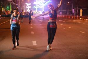 BIB: 
                            <button type="button" onclick="openModal(17141117)" class="btn btn-primary btn-sm float-right btn-popup" data-toggle="modal" data-target=".modal-high-quality">
                        <i class="fas fa-shopping-cart"></i> Add to Cart
                    </button>
                                            <button type="button" onclick="isThisMe(17141117, true)" class="btn btn-success btn-sm float-right btn-popup btn-isme hidden" data-toggle="tooltip" data-placement="bottom" title="นี่คือรูปของคุณใช่ไหม คลิกที่นี่เพื่อเอาเข้าอัลบั้ม">
                        <i class="fas fa-plus"></i> Add to album
                    </button>
                    <button type="button" onclick="isThisMe(17141117, false)" class="btn btn-warning btn-sm float-right btn-popup btn-isnotme hidden">
                        <i class="fas fa-ban"></i> Remove from album
                    </button>