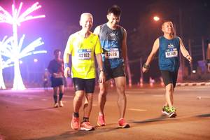 BIB: 42102, 41689, 41749
                            <button type="button" onclick="openModal(17112811)" class="btn btn-primary btn-sm float-right btn-popup" data-toggle="modal" data-target=".modal-high-quality">
                        <i class="fas fa-shopping-cart"></i> Add to Cart
                    </button>
                                            <button type="button" onclick="isThisMe(17112811, true)" class="btn btn-success btn-sm float-right btn-popup btn-isme hidden" data-toggle="tooltip" data-placement="bottom" title="นี่คือรูปของคุณใช่ไหม คลิกที่นี่เพื่อเอาเข้าอัลบั้ม">
                        <i class="fas fa-plus"></i> Add to album
                    </button>
                    <button type="button" onclick="isThisMe(17112811, false)" class="btn btn-warning btn-sm float-right btn-popup btn-isnotme hidden">
                        <i class="fas fa-ban"></i> Remove from album
                    </button>