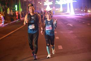 BIB: 41517, 44121
                            <button type="button" onclick="openModal(17149315)" class="btn btn-primary btn-sm float-right btn-popup" data-toggle="modal" data-target=".modal-high-quality">
                        <i class="fas fa-shopping-cart"></i> Add to Cart
                    </button>
                                            <button type="button" onclick="isThisMe(17149315, true)" class="btn btn-success btn-sm float-right btn-popup btn-isme hidden" data-toggle="tooltip" data-placement="bottom" title="นี่คือรูปของคุณใช่ไหม คลิกที่นี่เพื่อเอาเข้าอัลบั้ม">
                        <i class="fas fa-plus"></i> Add to album
                    </button>
                    <button type="button" onclick="isThisMe(17149315, false)" class="btn btn-warning btn-sm float-right btn-popup btn-isnotme hidden">
                        <i class="fas fa-ban"></i> Remove from album
                    </button>