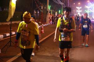 BIB: 43340, 42872
                            <button type="button" onclick="openModal(17167343)" class="btn btn-primary btn-sm float-right btn-popup" data-toggle="modal" data-target=".modal-high-quality">
                        <i class="fas fa-shopping-cart"></i> Add to Cart
                    </button>
                                            <button type="button" onclick="isThisMe(17167343, true)" class="btn btn-success btn-sm float-right btn-popup btn-isme hidden" data-toggle="tooltip" data-placement="bottom" title="นี่คือรูปของคุณใช่ไหม คลิกที่นี่เพื่อเอาเข้าอัลบั้ม">
                        <i class="fas fa-plus"></i> Add to album
                    </button>
                    <button type="button" onclick="isThisMe(17167343, false)" class="btn btn-warning btn-sm float-right btn-popup btn-isnotme hidden">
                        <i class="fas fa-ban"></i> Remove from album
                    </button>