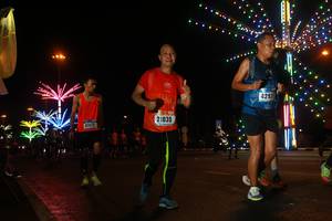 BIB: 4293, 21035, 41472
                            <button type="button" onclick="openModal(17036903)" class="btn btn-primary btn-sm float-right btn-popup" data-toggle="modal" data-target=".modal-high-quality">
                        <i class="fas fa-shopping-cart"></i> Add to Cart
                    </button>
                                            <button type="button" onclick="isThisMe(17036903, true)" class="btn btn-success btn-sm float-right btn-popup btn-isme hidden" data-toggle="tooltip" data-placement="bottom" title="นี่คือรูปของคุณใช่ไหม คลิกที่นี่เพื่อเอาเข้าอัลบั้ม">
                        <i class="fas fa-plus"></i> Add to album
                    </button>
                    <button type="button" onclick="isThisMe(17036903, false)" class="btn btn-warning btn-sm float-right btn-popup btn-isnotme hidden">
                        <i class="fas fa-ban"></i> Remove from album
                    </button>