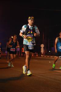 BIB: 43122, 44257
                            <button type="button" onclick="openModal(17042583)" class="btn btn-primary btn-sm float-right btn-popup" data-toggle="modal" data-target=".modal-high-quality">
                        <i class="fas fa-shopping-cart"></i> Add to Cart
                    </button>
                                            <button type="button" onclick="isThisMe(17042583, true)" class="btn btn-success btn-sm float-right btn-popup btn-isme hidden" data-toggle="tooltip" data-placement="bottom" title="นี่คือรูปของคุณใช่ไหม คลิกที่นี่เพื่อเอาเข้าอัลบั้ม">
                        <i class="fas fa-plus"></i> Add to album
                    </button>
                    <button type="button" onclick="isThisMe(17042583, false)" class="btn btn-warning btn-sm float-right btn-popup btn-isnotme hidden">
                        <i class="fas fa-ban"></i> Remove from album
                    </button>